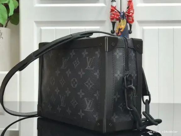 Official oldcobbler TRUNK SOFT VUITTON LOUIS 0615